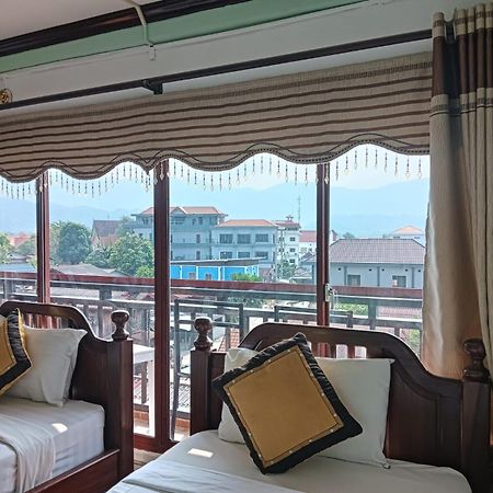 Bountang Mountain View Riverside Hotel Vang Vieng Exterior foto