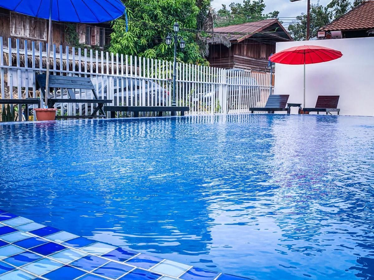 Bountang Mountain View Riverside Hotel Vang Vieng Exterior foto