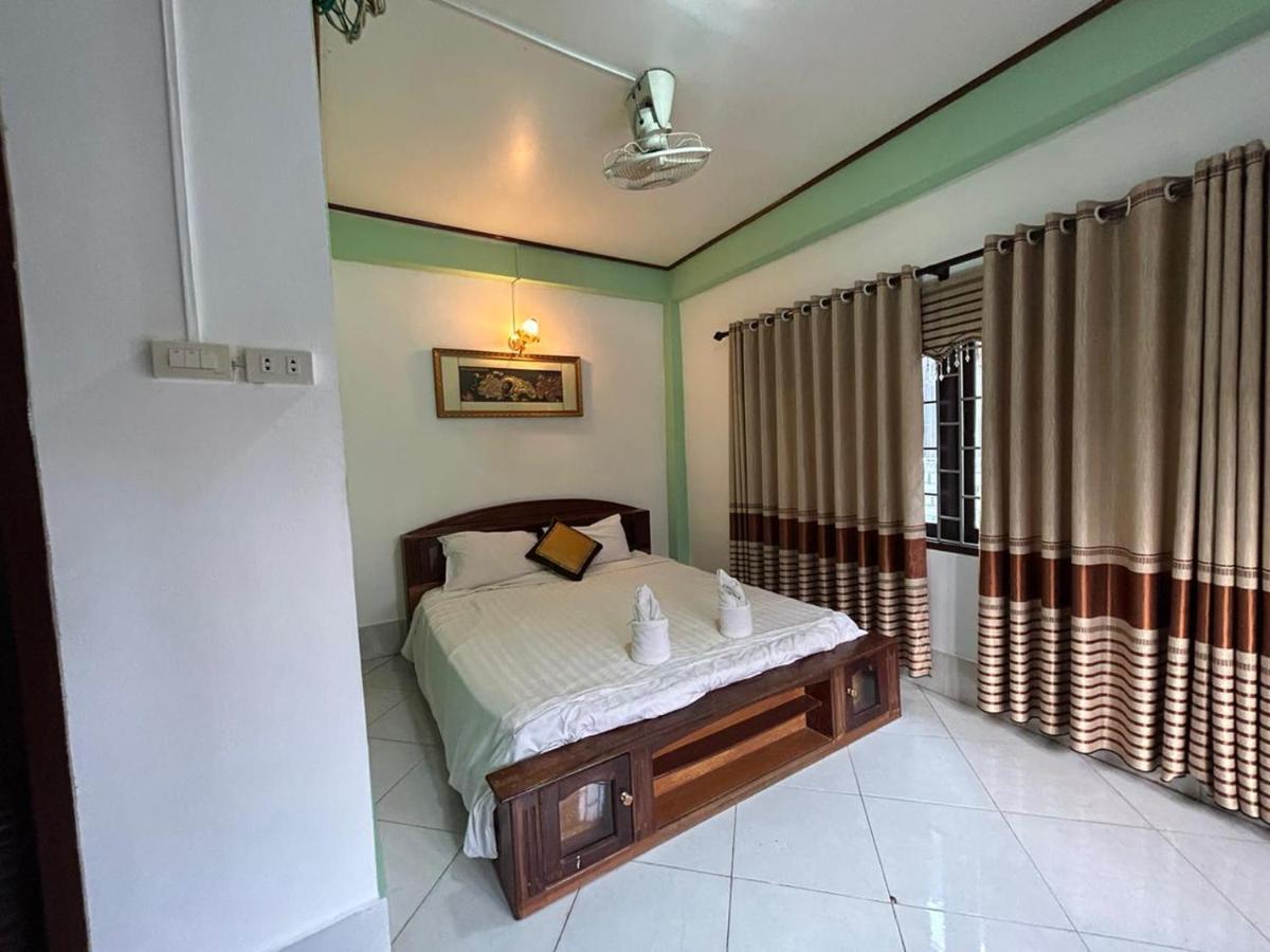 Bountang Mountain View Riverside Hotel Vang Vieng Exterior foto